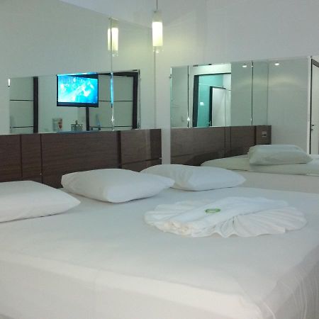 Sao Goncalo do Amarante  Ele E Ela Motel (Adults Only) מראה חיצוני תמונה