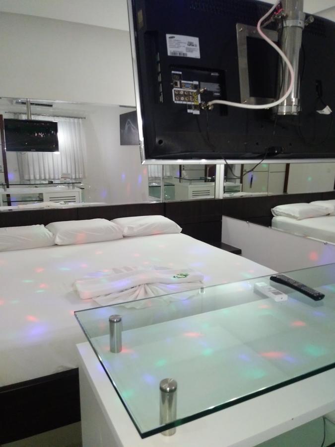 Sao Goncalo do Amarante  Ele E Ela Motel (Adults Only) מראה חיצוני תמונה